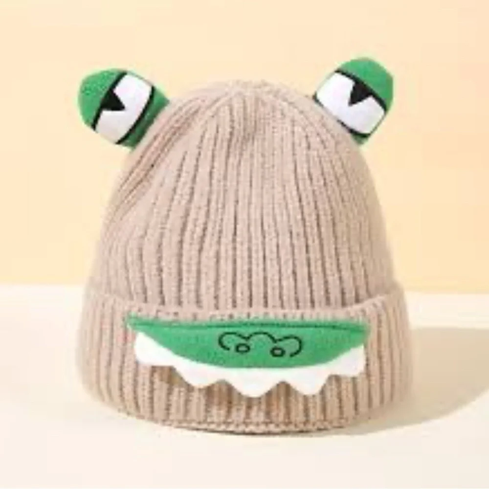 Rumi Life cream color cartoon  frog kids thick hat NWT 009